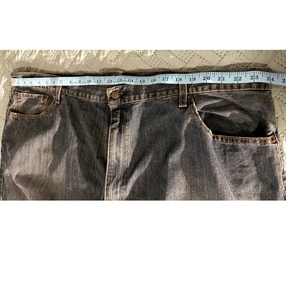 Levi Mens Faded Blue classic fit jeans big and tall waist 48" and inseam 32" - Picture 7 of 9